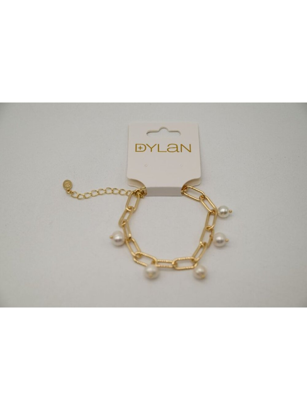 NWT Dylan Jewelry Pearl Charm Bracelet Gold Tone Chain Link Bracelet Dainty
